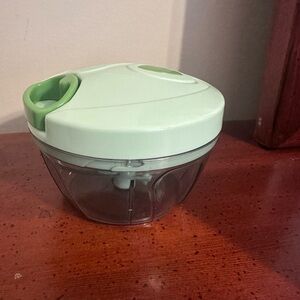 Mini vegetable chopper